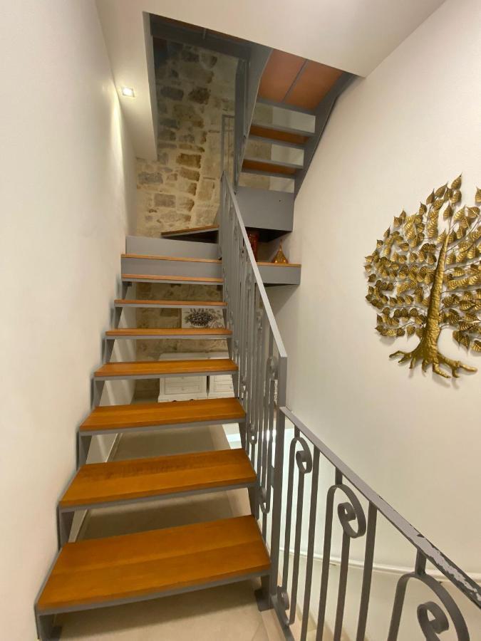 Dimora Del Carmine Hotel บารี ภายนอก รูปภาพ